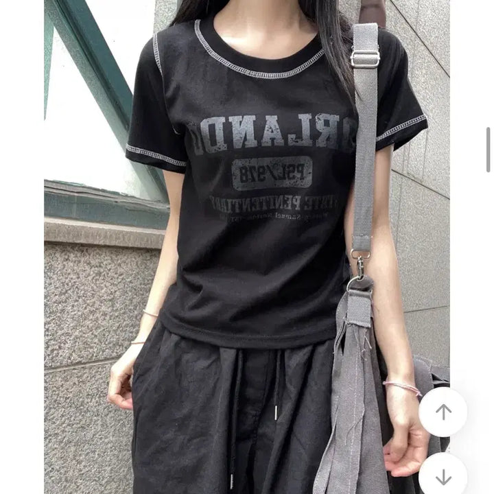 [BUNJANG] Vintage Stitch Lettering Short Sleeve T-Shirt / 빈티지 스티치 레터링 반팔티