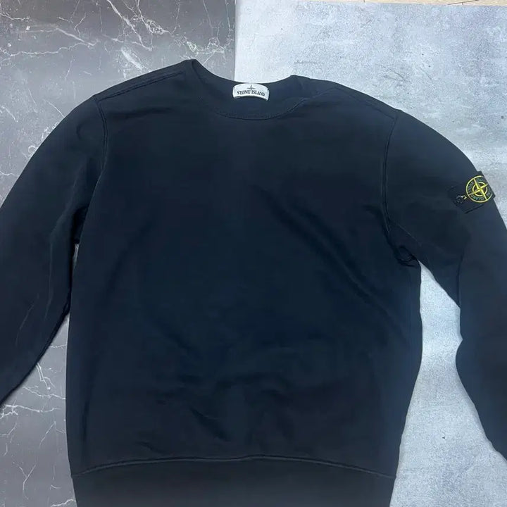 [BUNJANG] Stone Island Black Sweatshirt / 스톤아일랜드 블랙 맨투맨