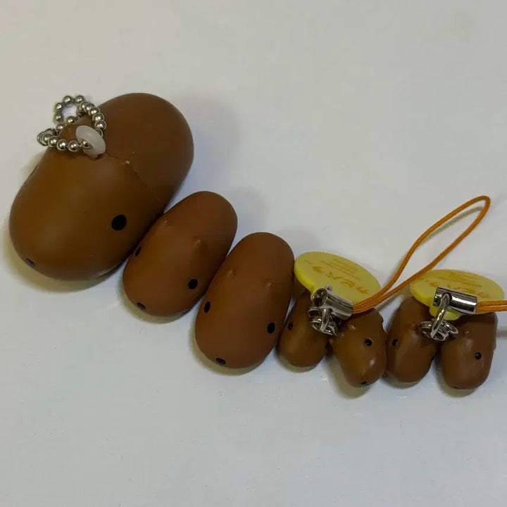 [BUNJANG] Capybara Family Plush Squeezy Keyring Set / 카피바라상 카피바라 가족 인형 스퀴시 키링 쌍둥이아기바라 일괄양도판매