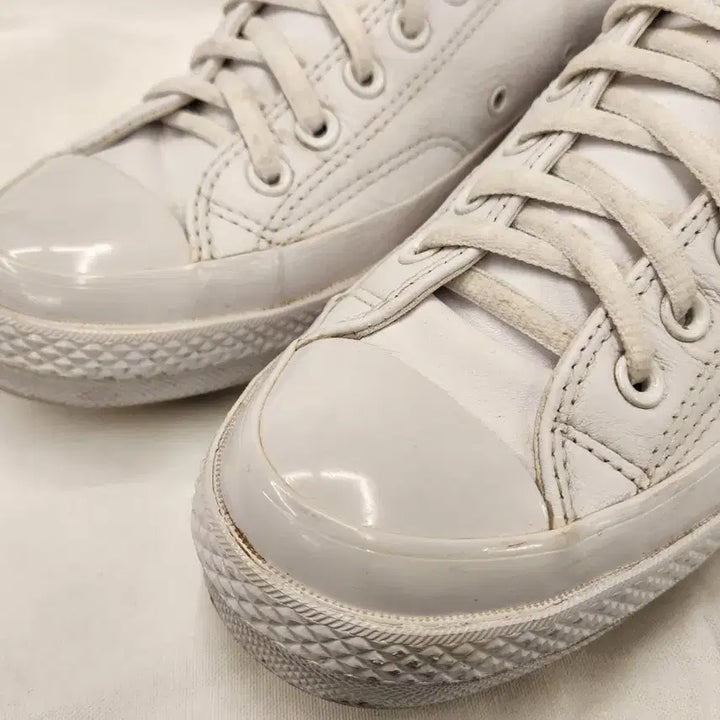 [BUNJANG] Converse Chuck Taylor All Star Leather Low Top Sneakers / 컨버스 척테일러 올스타 가죽 로우