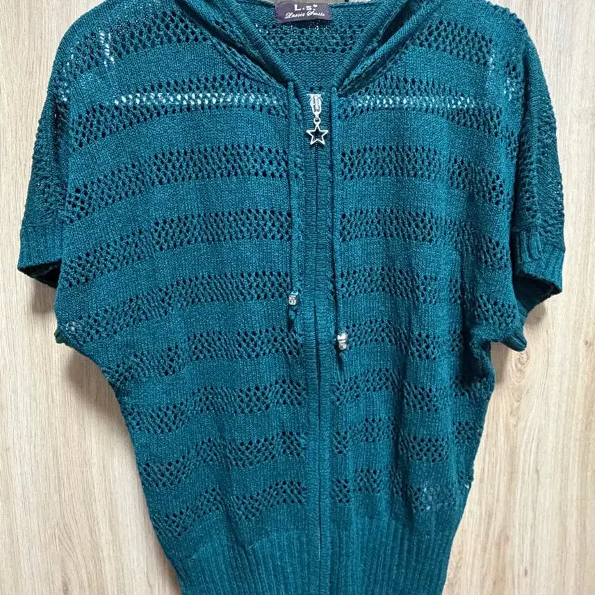 [BUNJANG] Morigirl Suzuko Half-Sleeve Knit Hood Zip-Up Cardigan / 모리걸 반팔니트후드집업 가디건 하구미 스즈코