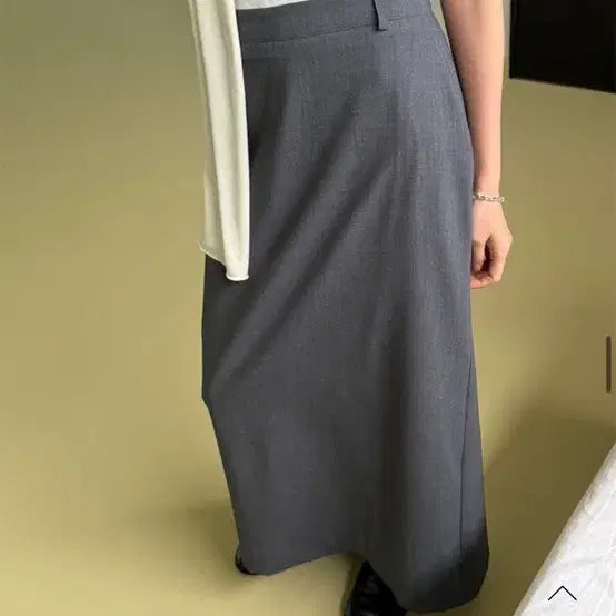 [SOLD OUT] 킨다베이지 마르세 롱 스커트 1회 착용 상태 좋음