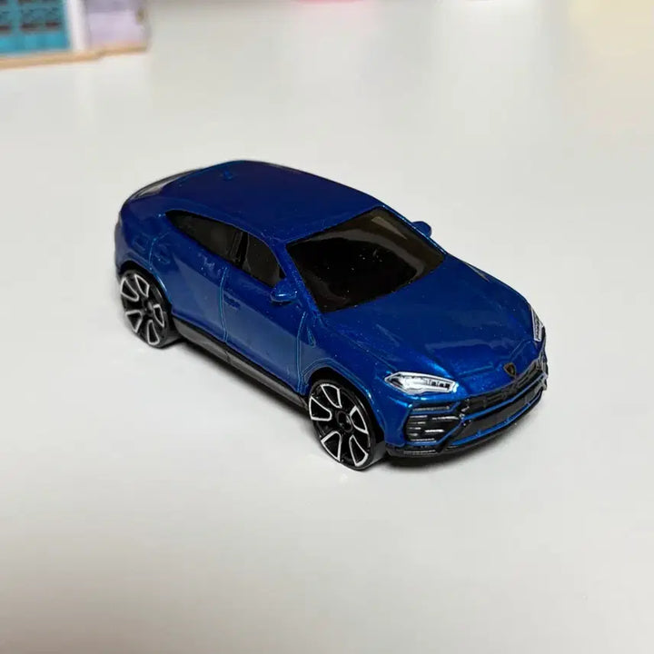 [BUNJANG] Hot Wheels Lamborghini Urus Blue Die-cast Model / 핫휠 람보르기니 우루스 블루 미니카 다이캐스트
