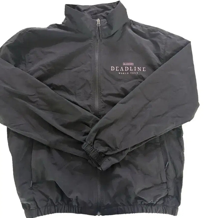 [BUNJANG] BLACKPINK DEADLINE World Tour Crew Windbreaker XL / 블랙핑크 데드라인 월드투어 크루 윈드브레이커 바람막이 XL 레어