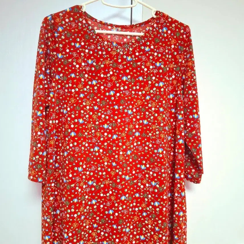 [BUNJANG] Red Flower Pattern Summer Blouse / 레드 플라워 패턴