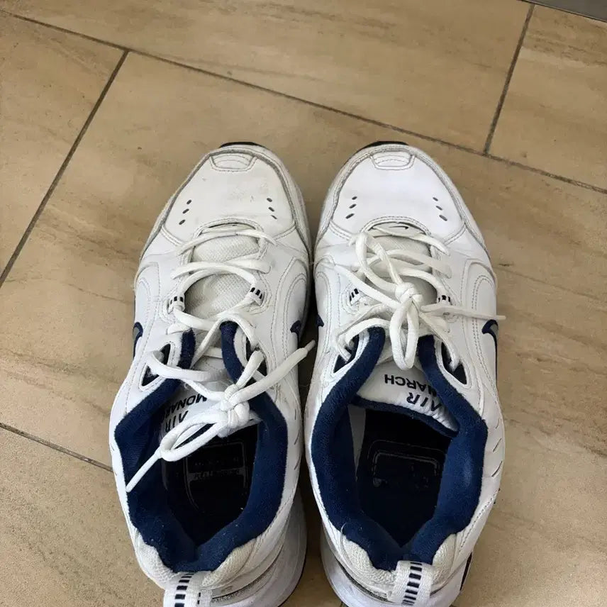 [BUNJANG] Nike Air Monarch IV White / (265) 나이키 에어모나크4 화이트