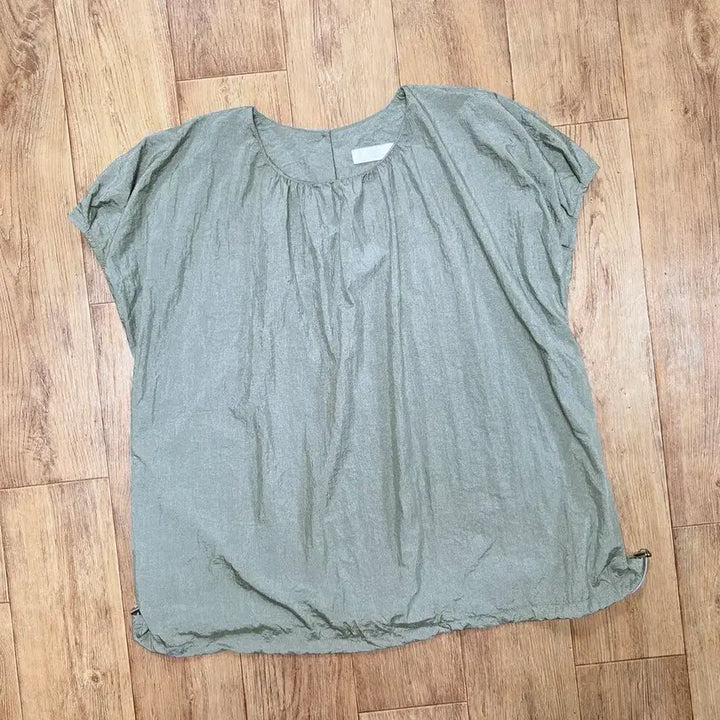 [BUNJANG] Flatflats Blouse Free Size New / 플랏플랏츠(flatflats) 블라우스 프리사이즈 새상품