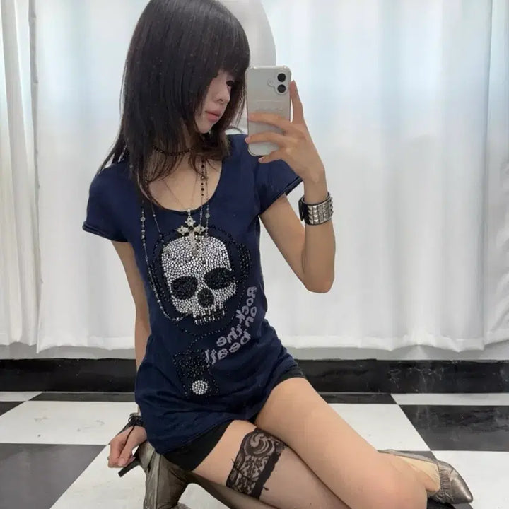 [BUNJANG] Navy Skull Beads Detail T-shirt / 네이비 스컬 비즈 디테일 티셔츠