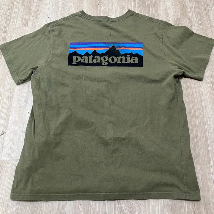 [BUNJANG] Patagonia P-6 Logo Responsibili-Tee T-Shirt / 파타고니아 P-6 로고 리스폰서빌리티 반팔티 L/100