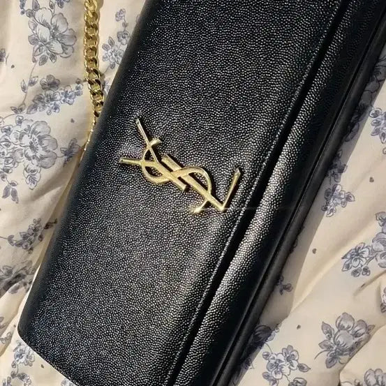 [BUNJANG] Saint Laurent Black Gold Hardware Clutch / 입생로랑 블랙 금장 클러치