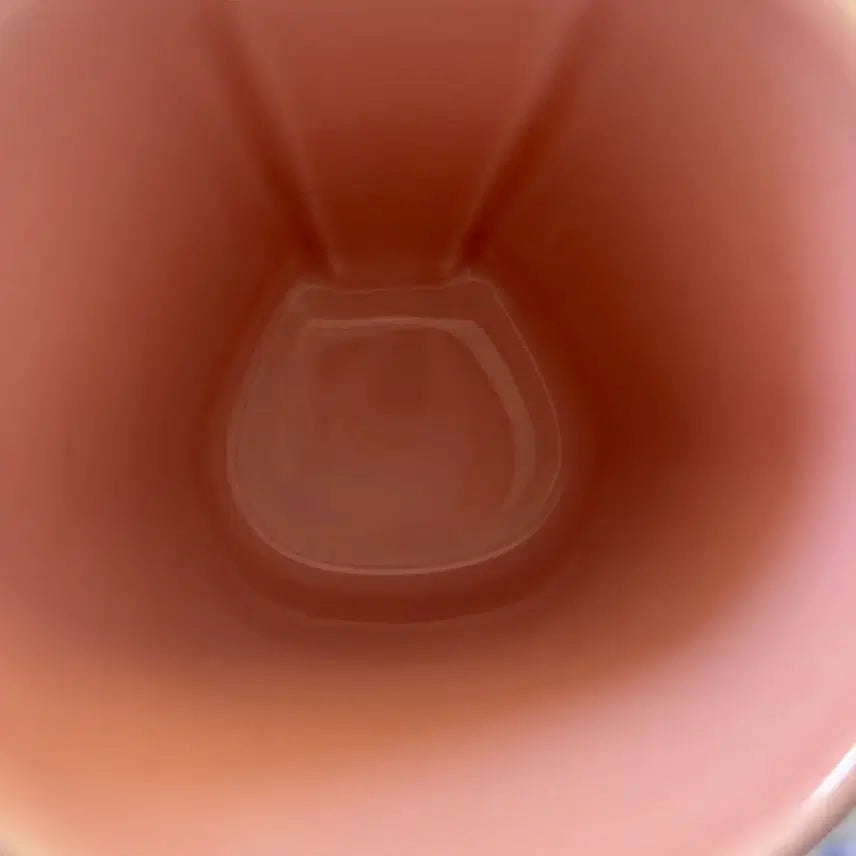 [BUNJANG] Capybara Pink Princess Cup Mug / 고전 카피바라상 카피바라 핑크 공주컵 머그컵 식기 양도 판매
