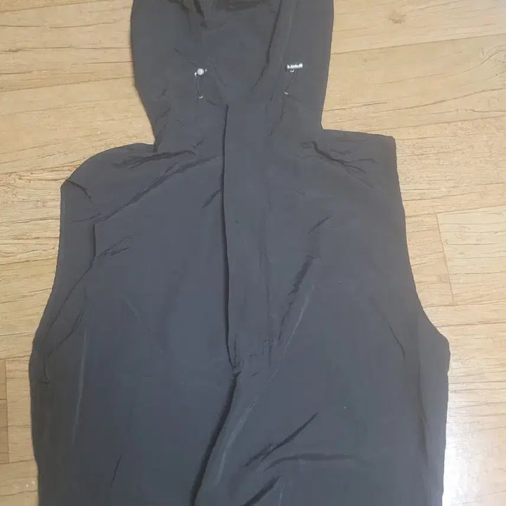 [BUNJANG] Nylon Hooded Windbreaker Vest / 나일론 후드 조끼 바람막이 베스트