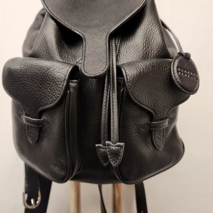 [BUNJANG] Barneys New York Black Leather Backpack / 바니스뉴욕 블랙 레더 백팩