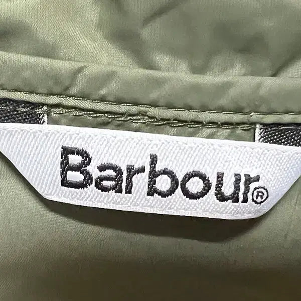 [BUNJANG] Barbour Lightweight Windbreaker Jacket / Barbour 바버 경량 윈드브레이커 바람막이 새상품 여름 L 100