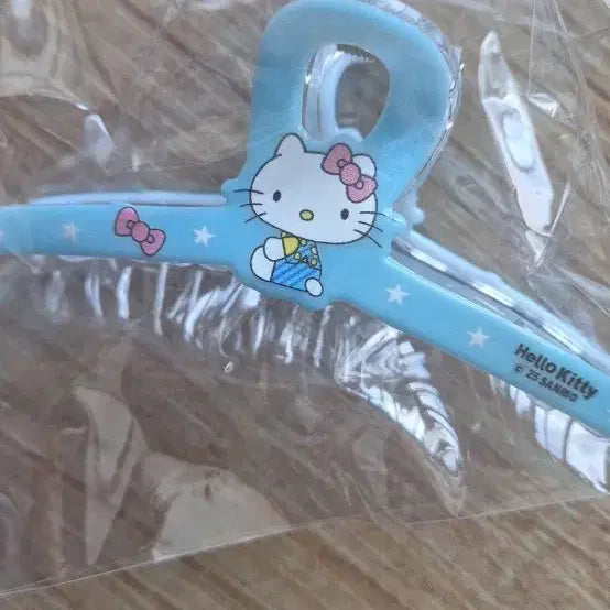 [BUNJANG] Hello Kitty Blue Claw Clip Hair Accessory / 헬로키티 블루 집게핀 헤어 액세서리