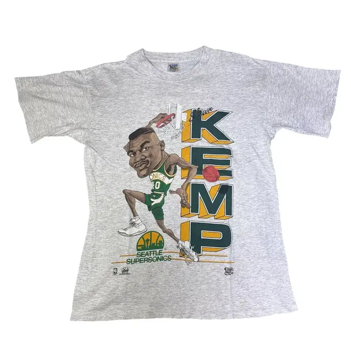 [BUNJANG] Vintage 90s NBA Seattle Supersonics Shawn Kemp Graphic T-Shirt L / 빈티지 90s NBA 시애틀 슈퍼소닉스 Shawn Kemp 캐릭터 L