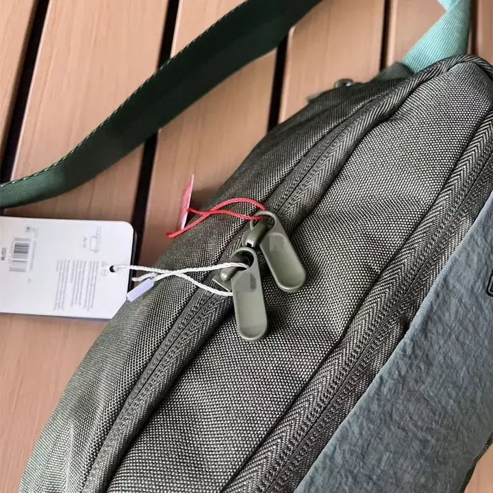 [BUNJANG] Under Armour Green Hip Pack / 언더아머 그린색 힙색 새상품