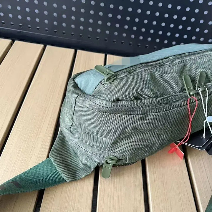 [BUNJANG] Under Armour Green Hip Pack / 언더아머 그린색 힙색 새상품
