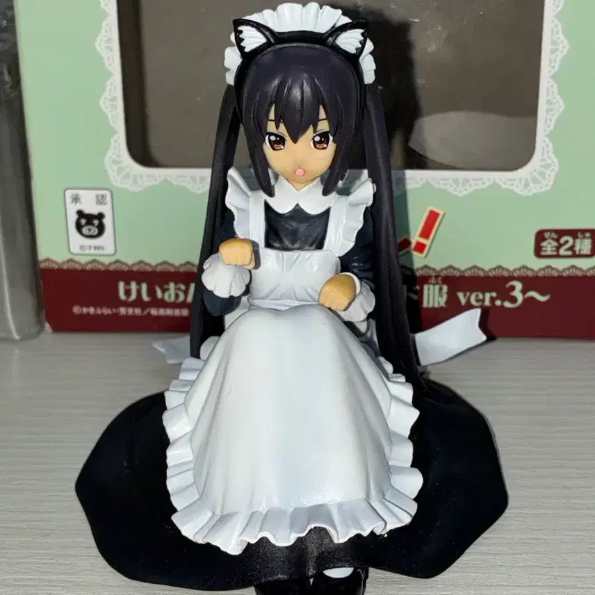 [BUNJANG] Azusa Maid Figure / 아즈사 메이드 피규어