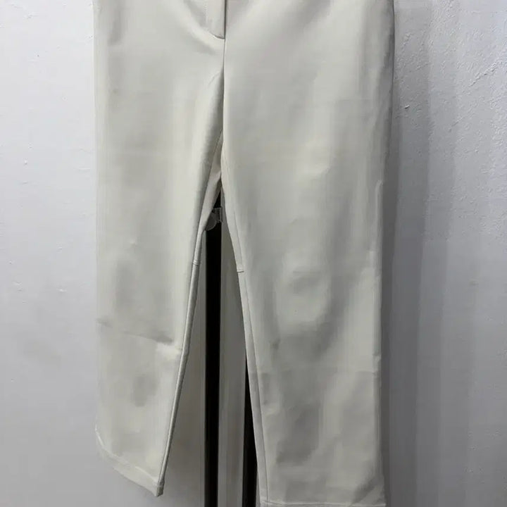 [BUNJANG] KUHO 22SS White Slacks Pants Size 2(28) / 정품) 구호 여성 22ss 화이트 슬랙스 바지 2(28)
