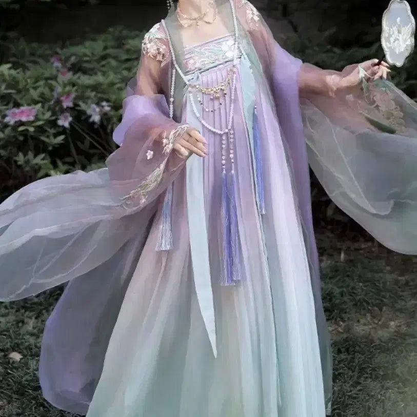 [BUNJANG] Hanfu Traditional Chinese Style Cosplay Outfit / [판매/신품] 한푸 프리사이즈 (고전,중국풍,선녀옷,코스프레)