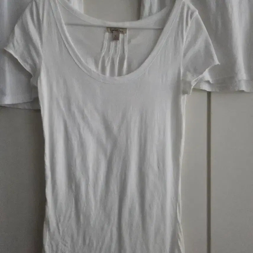 [BUNJANG] 3-Pack White Short Sleeve T-Shirts / 흰색 반팔 티셔츠 3장
