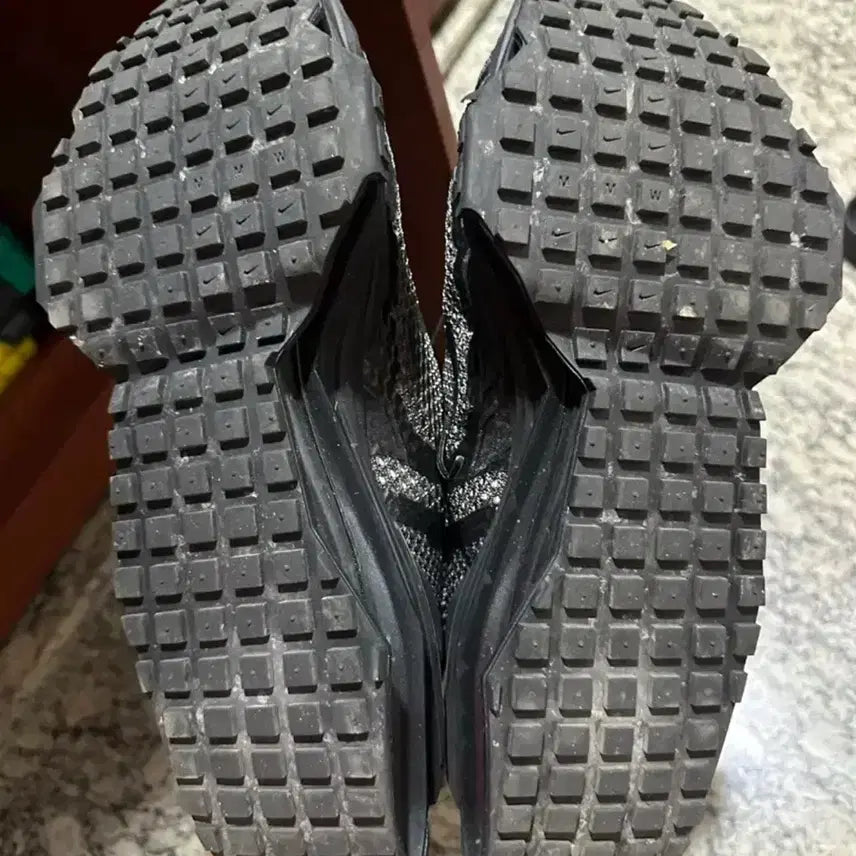 [BUNJANG] Nike x Matthew Williams Zoom MMW 004 Triple Black / 나이키 MMW 매튜윌리엄스 줌 004 트리플블랙 270