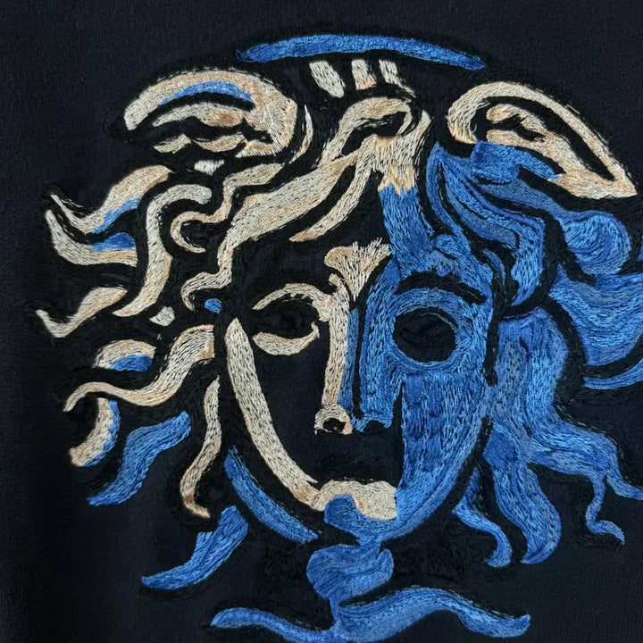 [BUNJANG] Versace Medusa Embroidered Sweatshirt / XL ) 베르사체 메두사 자수 맨투