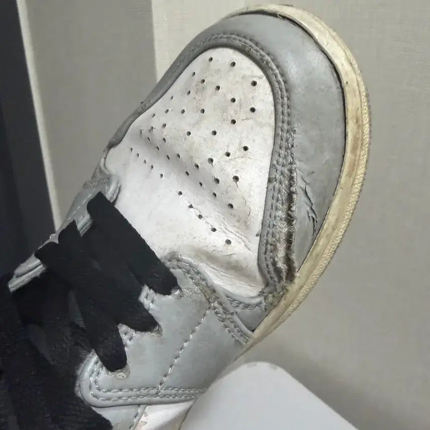 [BUNJANG] Nike Air Jordan 1 High Top Sneakers / 나이키 조던 하이