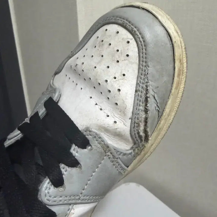 [BUNJANG] Nike Air Jordan 1 High Top Sneakers / 나이키 조던 하이