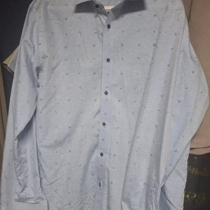 [BUNJANG] Premium Fit Slim Fit Dress Shirt - Size 105 / 프리미엄급 셔츠 105 사이즈