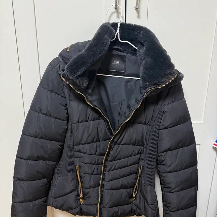 [BUNJANG] Zara Cropped Padded Jacket / 자라 숏패딩 판매합니다