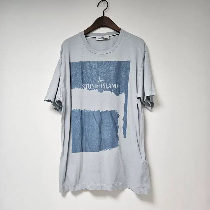 [BUNJANG] Stone Island Graphic Short Sleeve T-Shirt Blue Grey / 스톤아일랜드 그래픽 반팔 티셔츠 블루 그레이