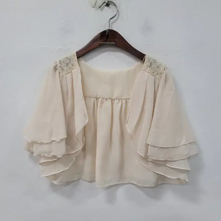 [BUNJANG] Ivory Lace Bolero Cardigan / 레이스 볼레로 가디건