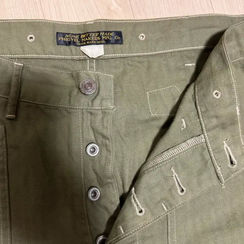 [BUNJANG] PHIGVEL MAKERS CO. Fatigue Shorts Khaki / PHIGVEL MAKERS CO퍼티그 카키 반바지