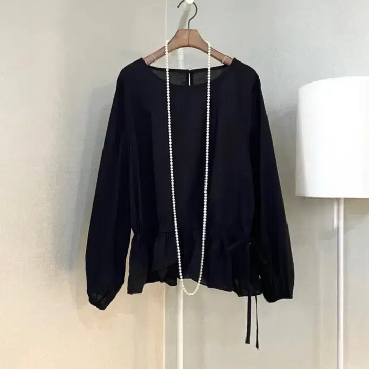 [BUNJANG] Cotton Frill Shirring Ribbon Long Sleeve Blouse / 블랙셔츠 면프릴 여름긴팔 셔링리본 블라우스