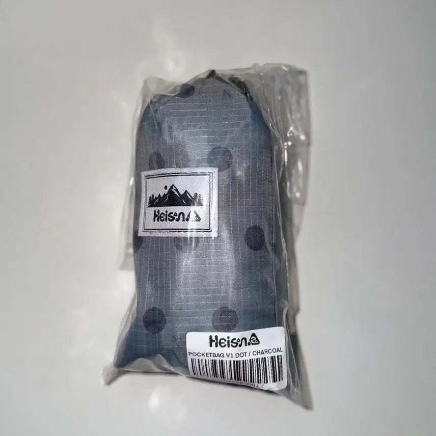 [BUNJANG] Haeisan Dot Backpack Charcoal / 하이산 도트 백팩 차콜