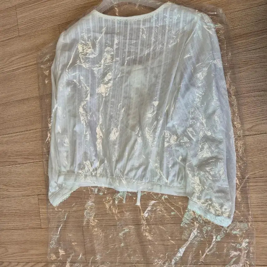 [BUNJANG] Mood Addition Square Neck Ribbon 7/10 Sleeve Blouse / (새상품) mood addition 무드에디션 블라우스