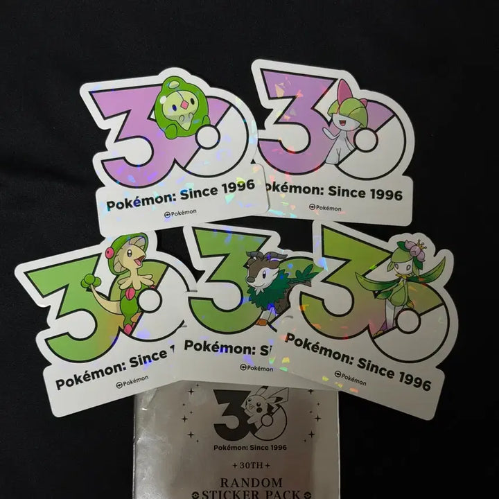 [BUNJANG] Pokemon 30th Anniversary Pop-Up Limited Edition Logo Sticker Set 5 (Ralts, Kirlia, Gardevoir, Shroomish) / 랄토스 드레디어 메이클 버섯모 포켓몬 30주년 팝업 로고스티커 스티커