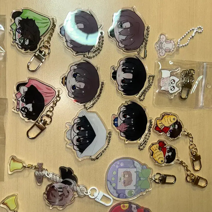 [BUNJANG] Gaedam Check-in Acrylic Keychain Bundle Set / 괴담출근 아크릴 키링 일괄 양도