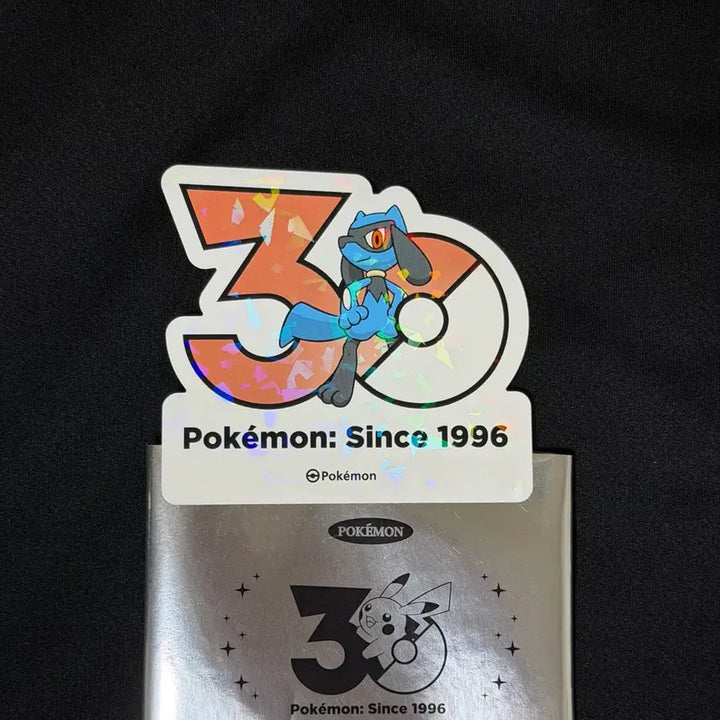[BUNJANG] Lior Pokémon 30th Anniversary Pop-Up Limited Edition Logo Sticker / 리오르 한정판 포켓몬 30주년 팝업 로고스티커 랜덤 스티커