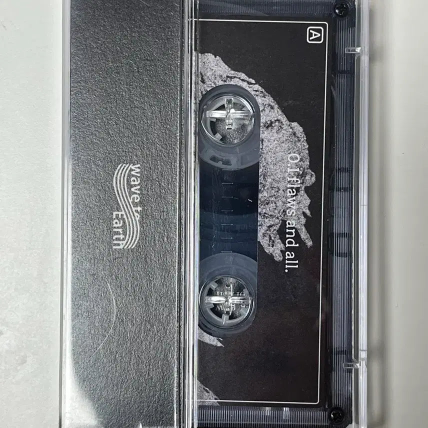 [BUNJANG] Wave to Earth Cassette Tape / 웨이브투어스 카세트테이프
