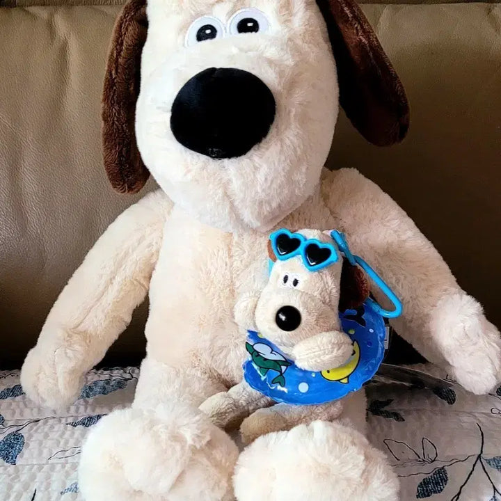[BUNJANG] Wallace &amp; Gromit 33cm Plush Doll &amp; Tube Keychain Doll Set / 월레스와 그로밋 백팩가방 33cm인형+튜브 키링인형 세트(새상품)