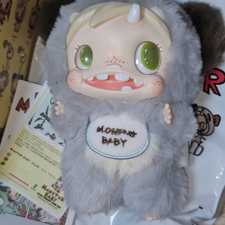 [BUNJANG] Pop Mart Polar Monster Baby Gurlli Figure / 팝마트 폴라 몬스터베이비 구릴리
