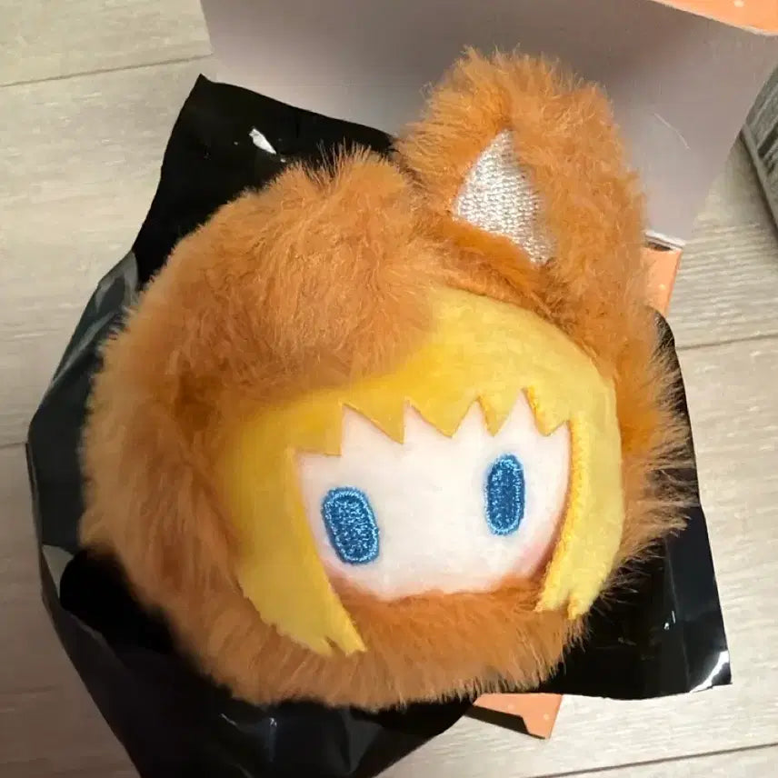 [BUNJANG] Attack on Titan Armin Haru Nyan-ko Tapestry Plush Doll / 진격의거인 진격거 아르민 하루냥코 타피누이 인형