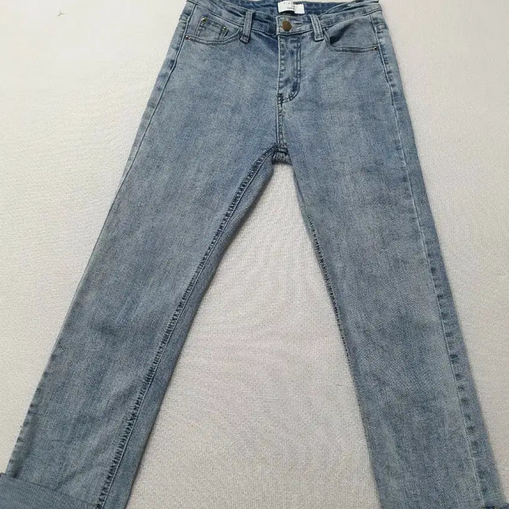 [BUNJANG] Pigment Light Wash Denim Roll-Up Jeans (M) / 피그먼트 연청 데님 롤업 청바지 M 허리27~28