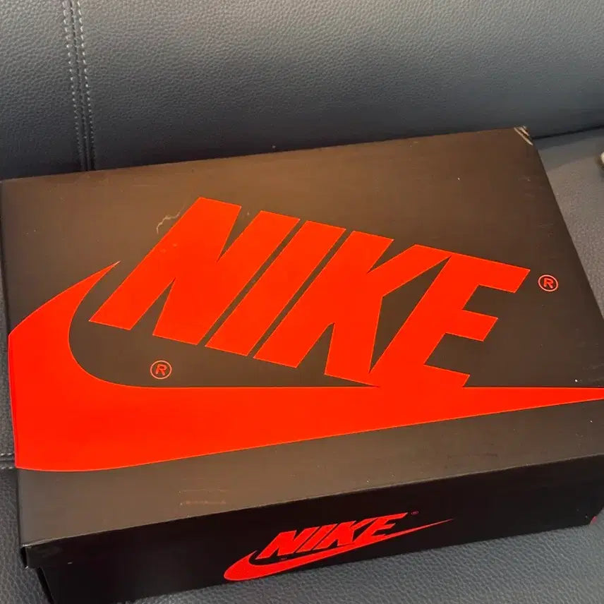 [BUNJANG] Nike Air Jordan 1 Chicago Low (295mm) / 나이키 시카고 로우 295사이즈