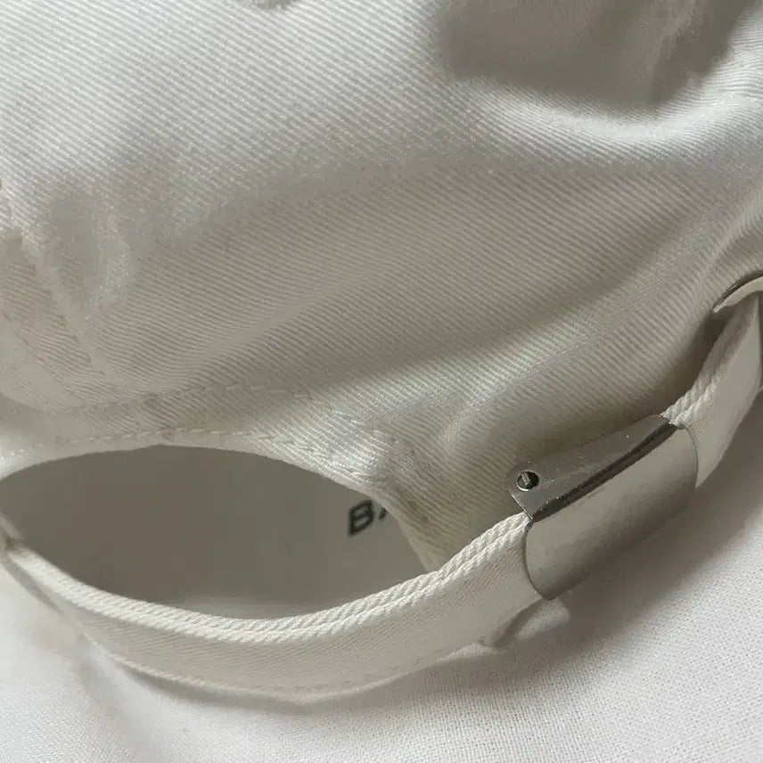 [BUNJANG] Balenciaga White Cotton Baseball Cap / 발렌시아가 볼캡 화이트