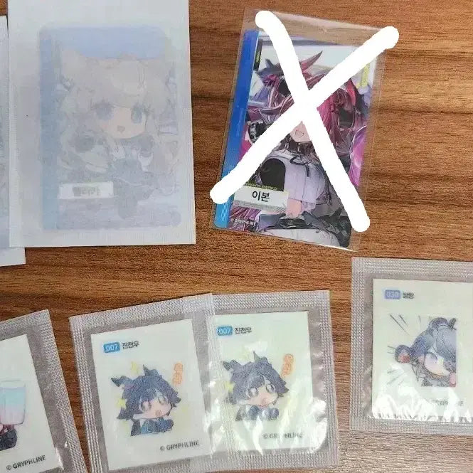 [BUNJANG] Arknights: Endfield GS25 Collaboration Photocard &amp; Sticker Set / 엔드필드 포토카드, 띠부실 ( 펠리카 레바테인 진천우 탕탕)