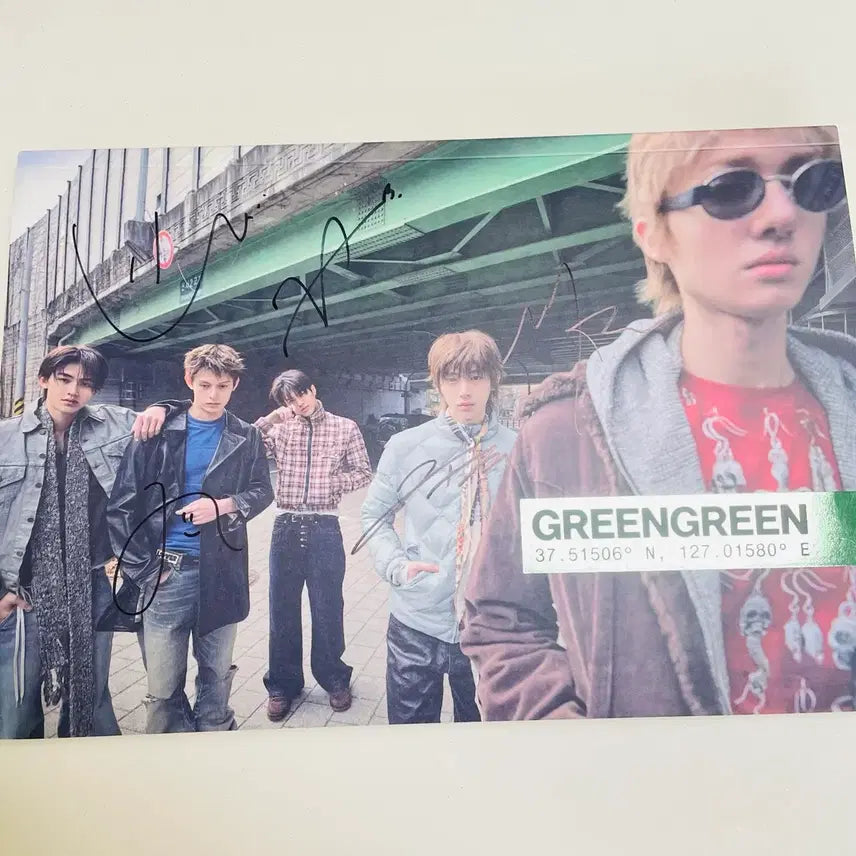 [BUNJANG] Cortis GREENGREEN Sealed Signed Album / 코르티스 GREENGREEN 비매 미개봉 친필싸인앨범
